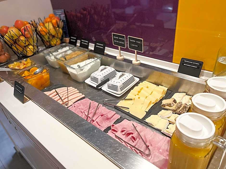 Ibis Styles Paris Tolbiac Bibliotheque