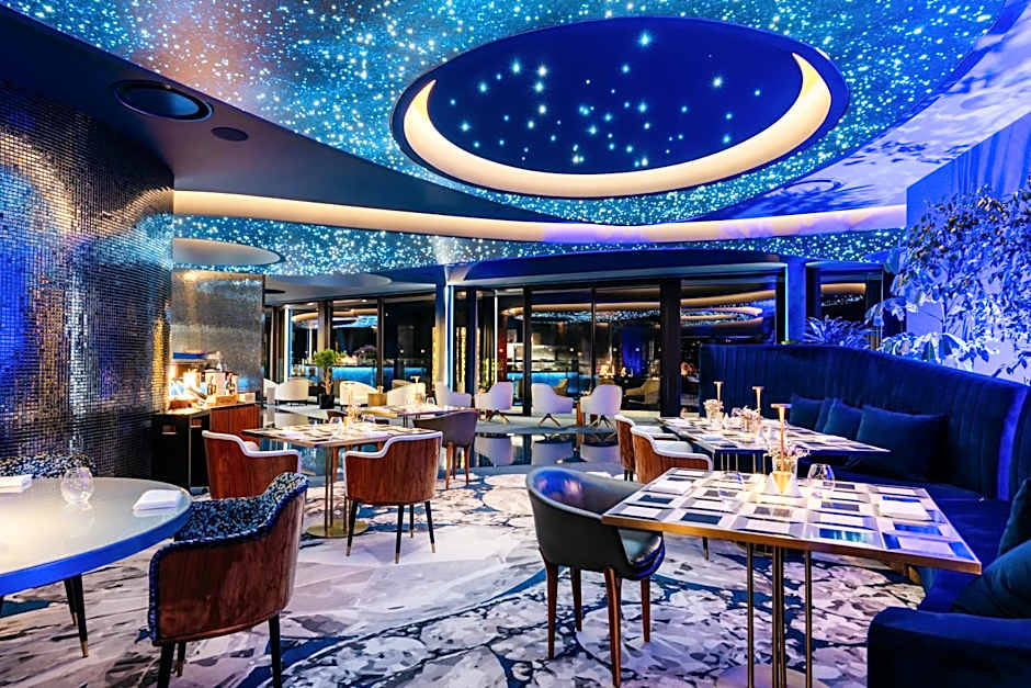 Savoy Palace - The Leading Hotels of the World - Savoy Signature