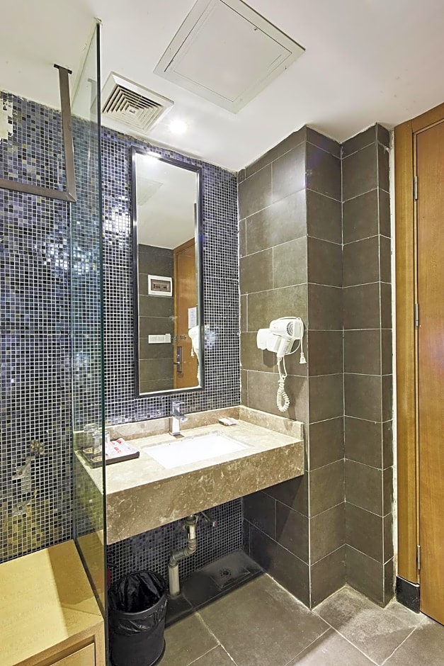 Insail Hotels Guangzhou XiMenKou Subway Station Branch