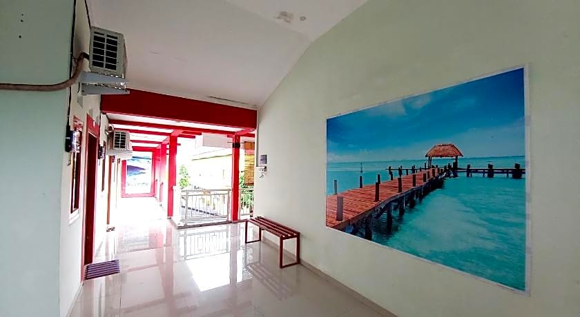 Harmony House Syariah near Alun Alun Pati Mitra RedDoorz