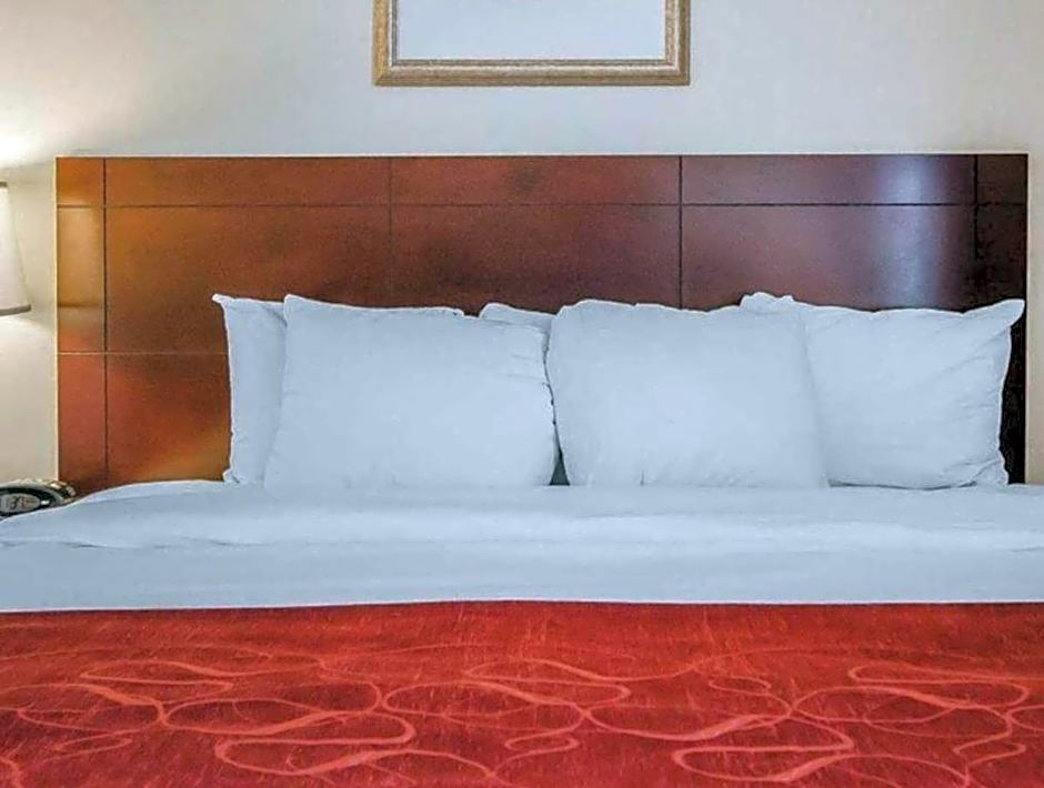 Quality Suites Jeffersonville - Louisville North