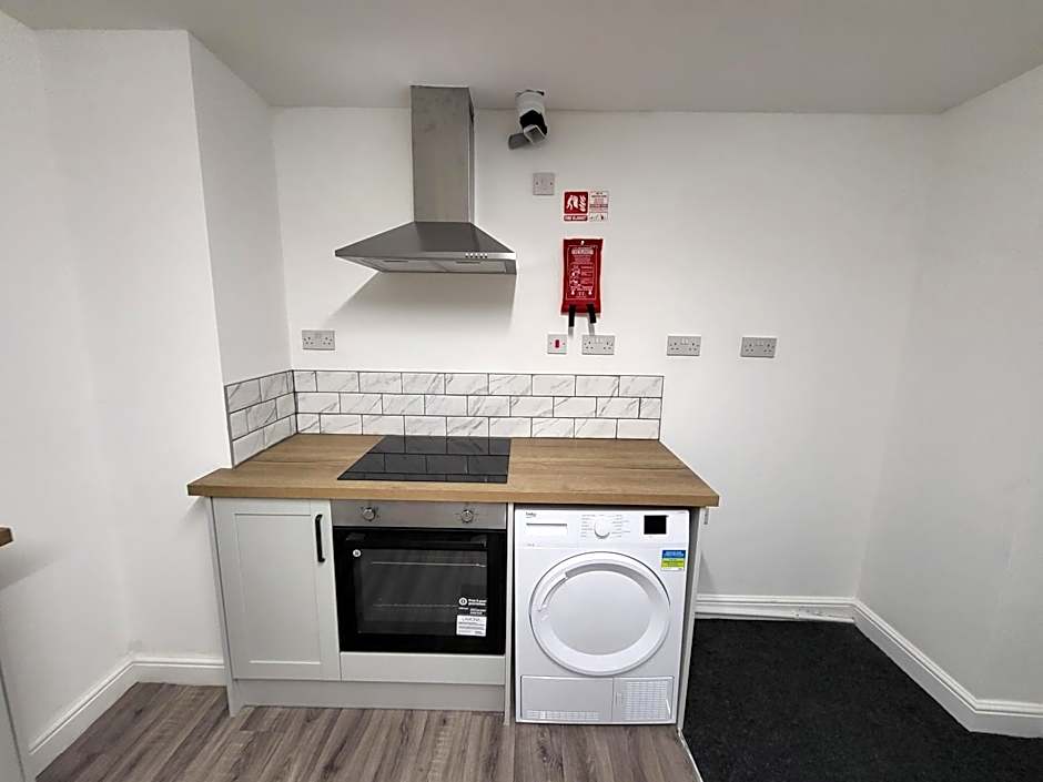 Premier Studios Nottingham - Tring Vale