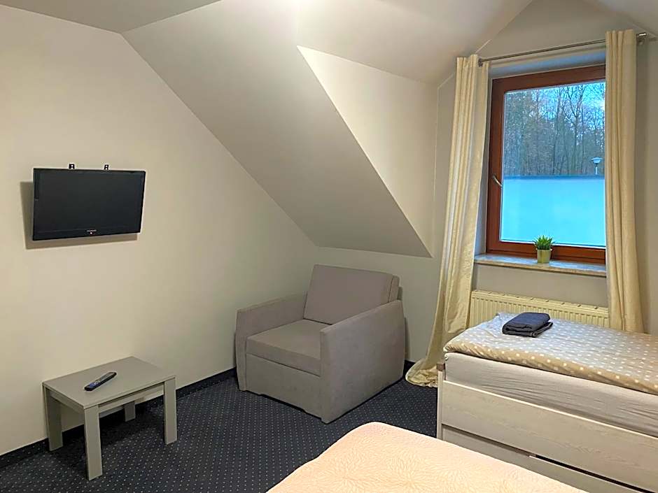 Restauracja Zacisze Leśne Noclegi