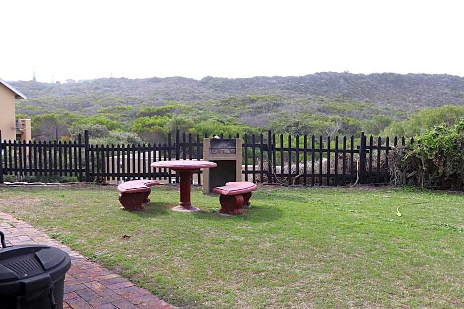 Myoli Beach Lodge