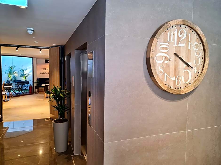 Ivy Hotel - Adults Only
