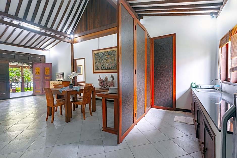 The Joglo By The Beach Pemuteran Bali