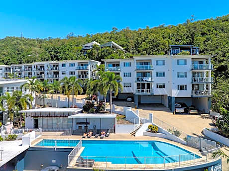 Airlie Summit Apartments