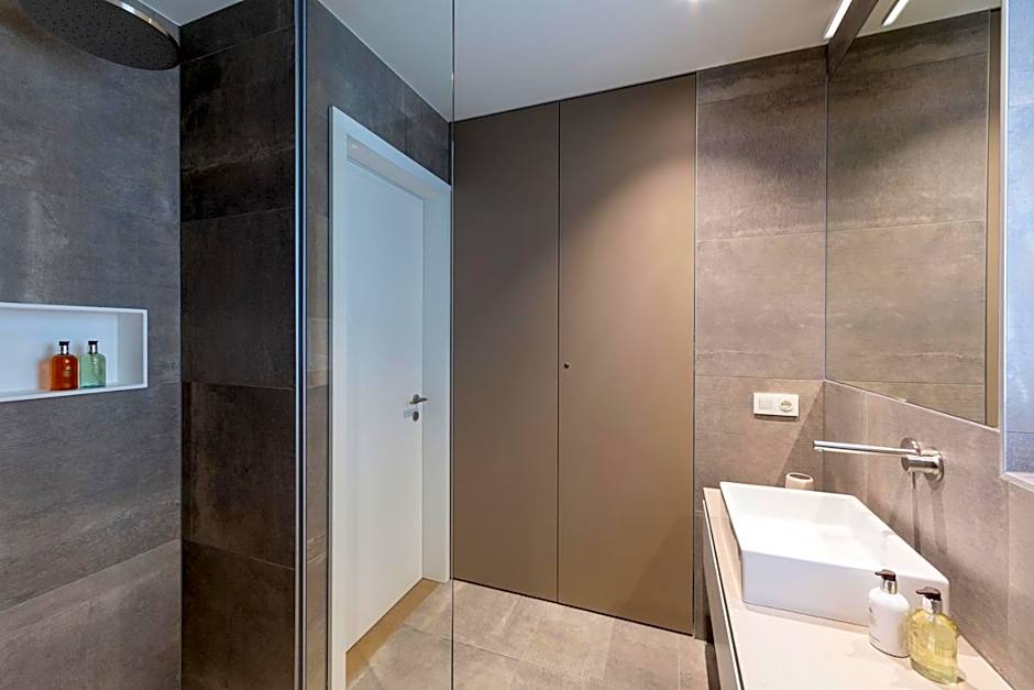 The Central City - Luxury Serviced Residence