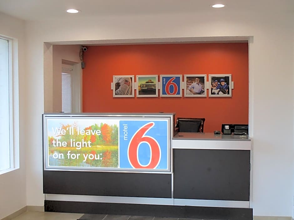 Motel 6-Schenectady, NY