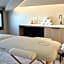 Les Clarisses Boutique Hotel