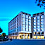 Courtyard By Marriott London City Airport