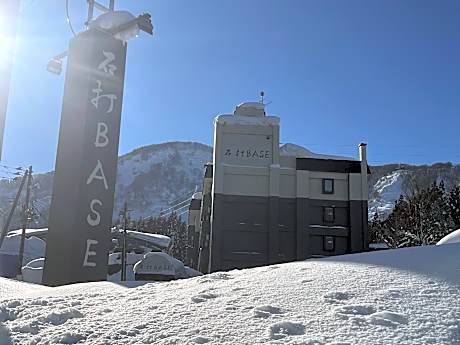 Ishiuchi BASE