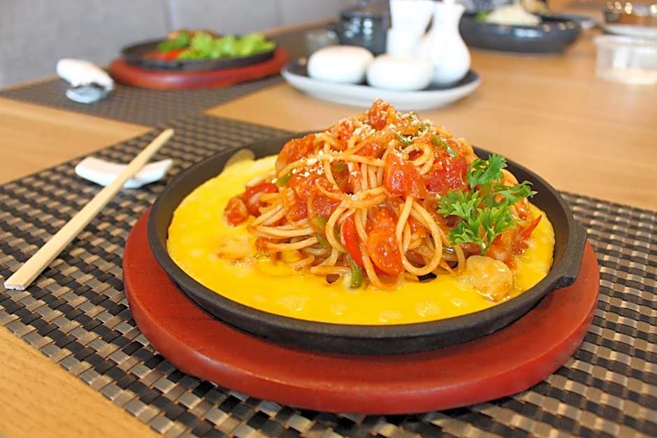 Kawana Golf Residence