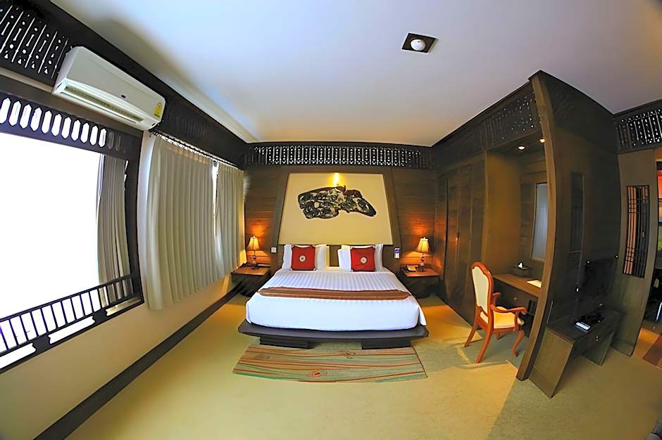Ruean Phae Royal Park Phitsanulok