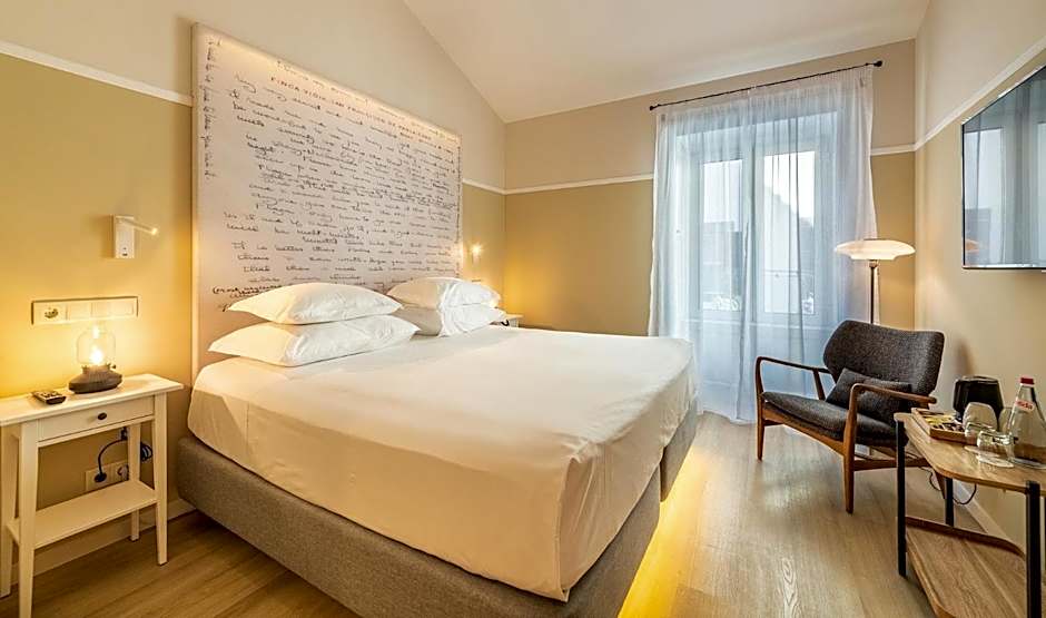 Pestana Fisherman Village