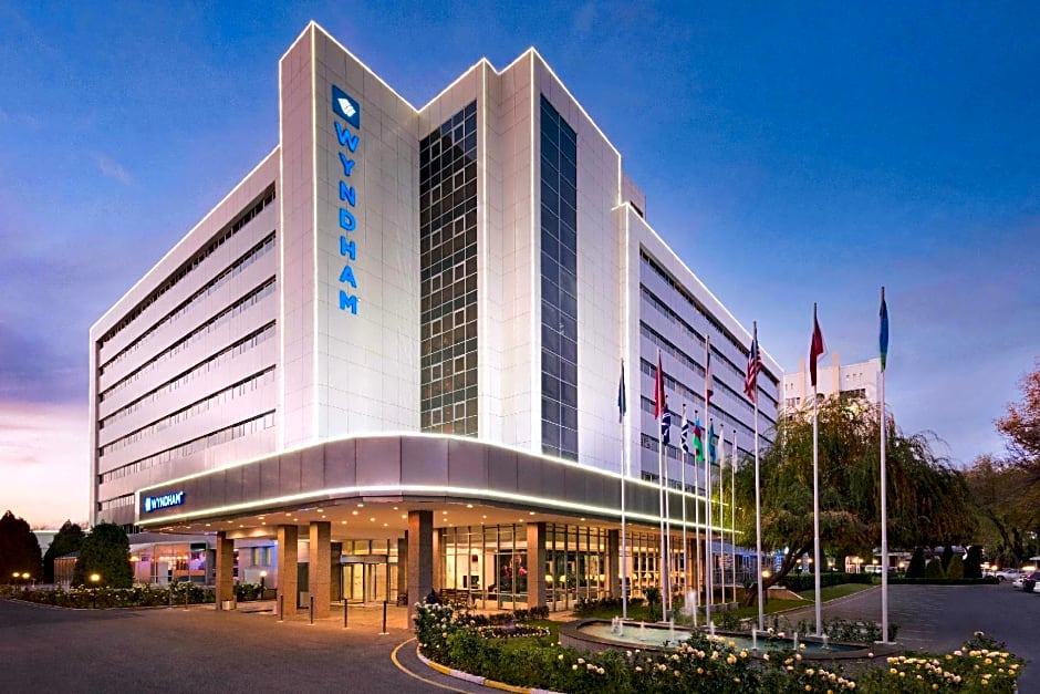 Ramada Tashkent
