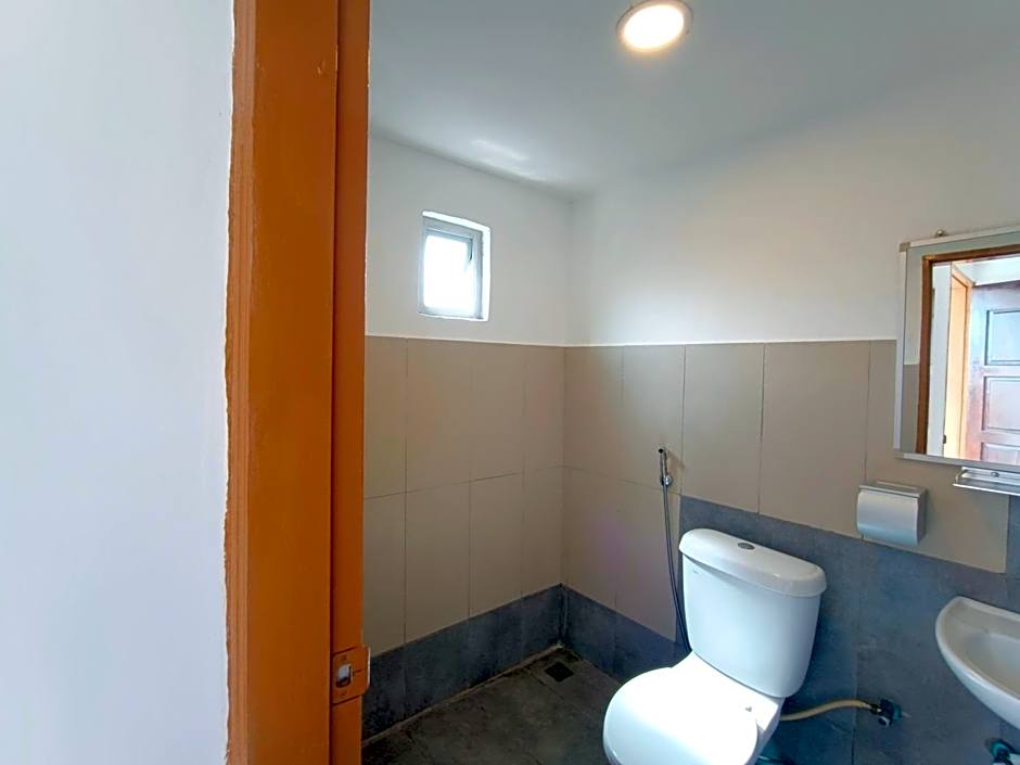 Shoreline Guesthouse – Semporna, CA
