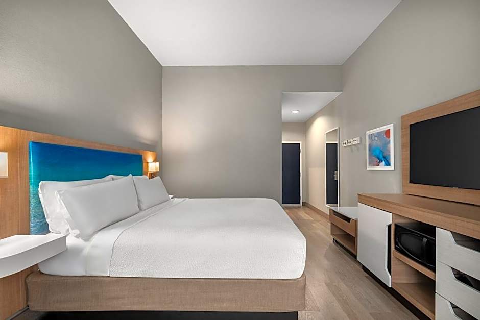 Holiday Inn Express & Suites Destin - Miramar Beach By IHG