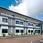 C2U Hotel Uthai Thani