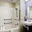 Microtel Inn & Suites By Wyndham Gassaway/Sutton