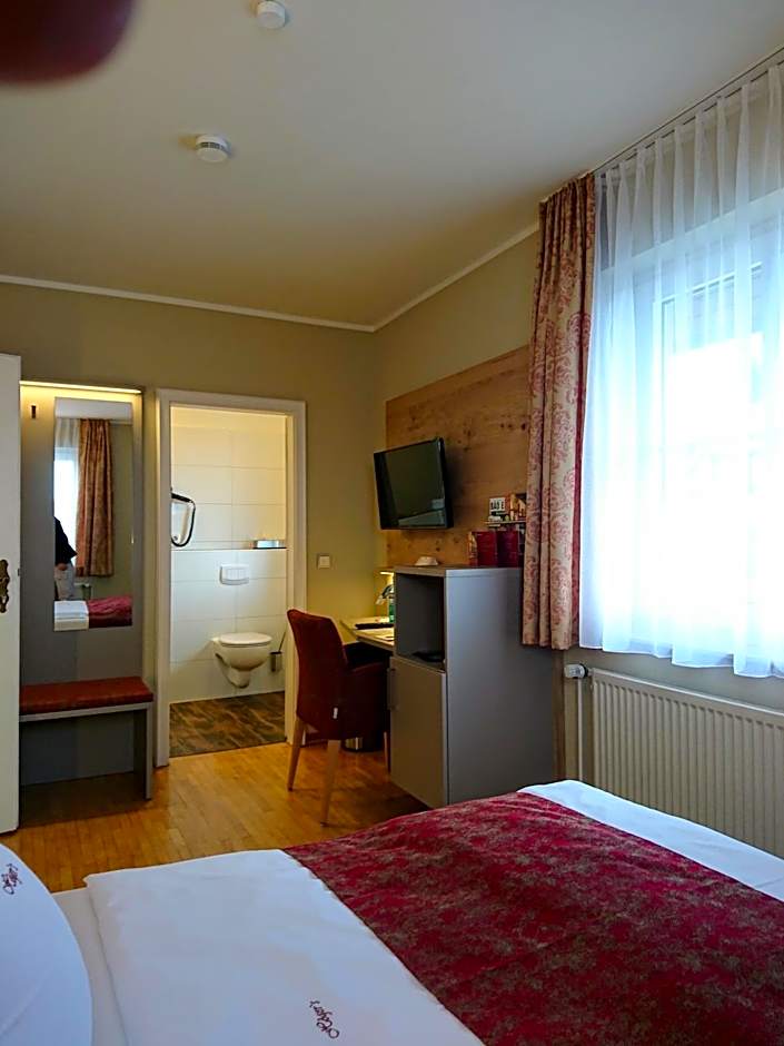 Höger's Hotel & Restaurant