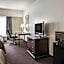 Comfort Inn & Suites Lumberton Central I-95