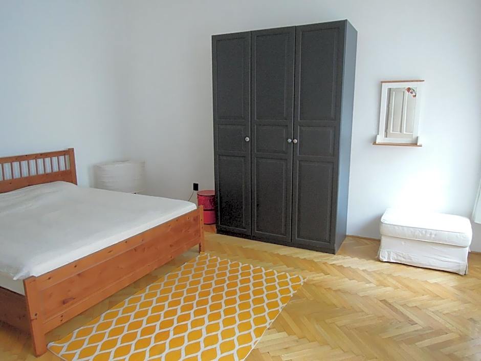 HoBar Hostel