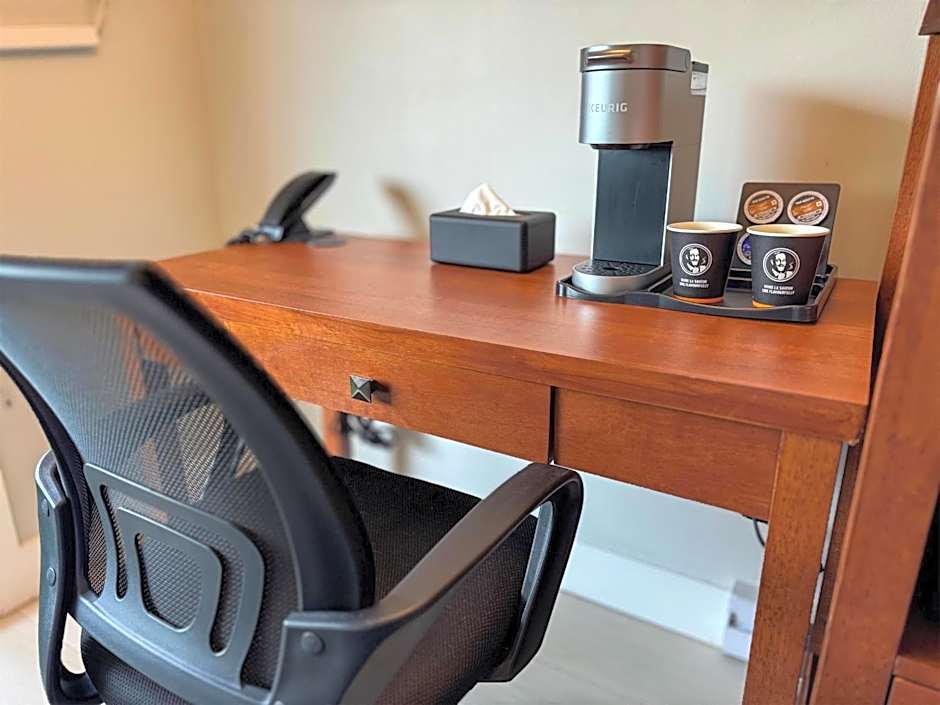 Coast Metro Vancouver Hotel