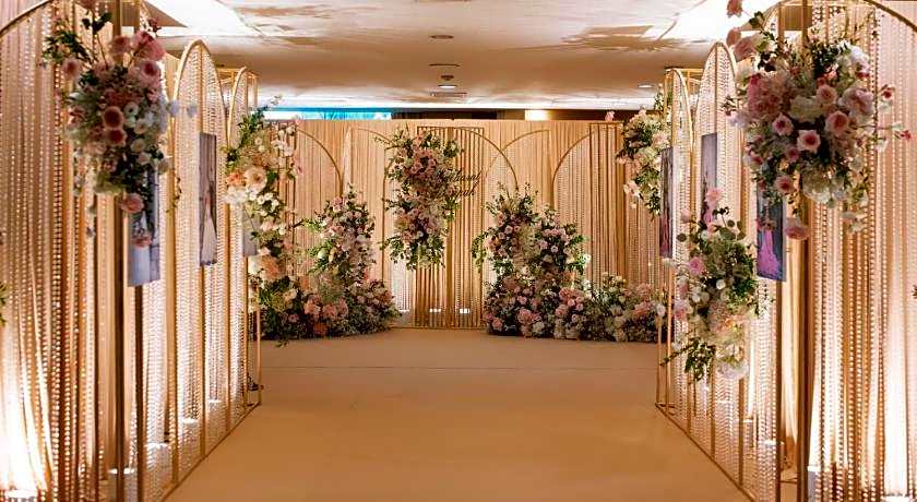 Krungsri River Hotel