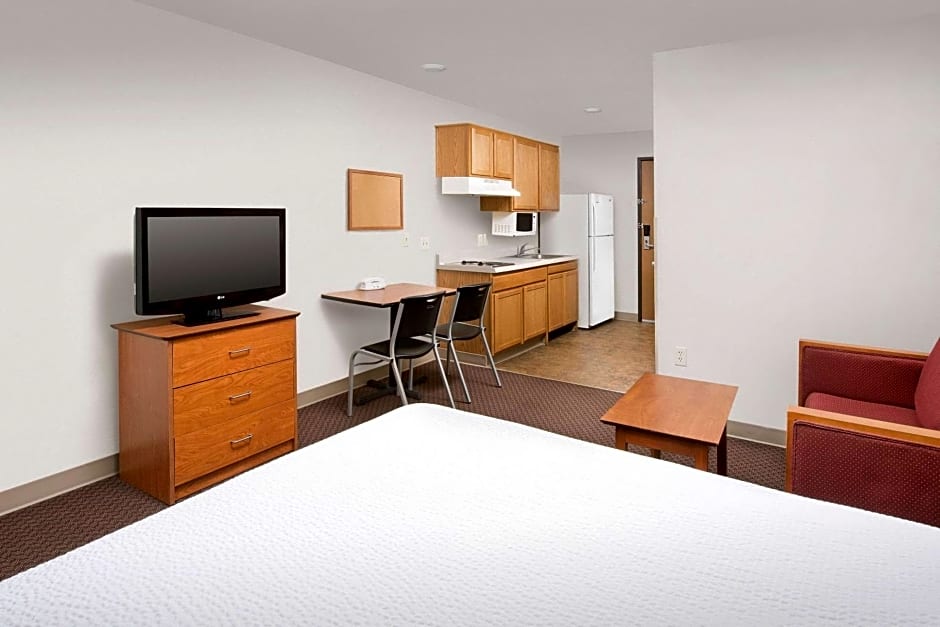 WoodSpring Suites San Antonio North Live Oak I-35