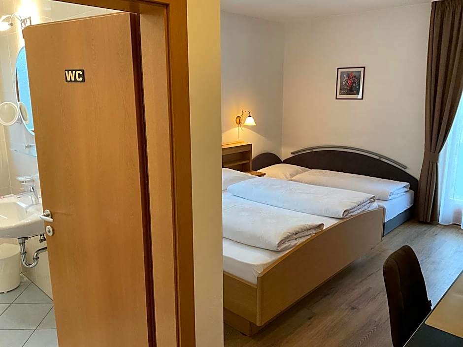 Alpenblick Bed & Breakfast