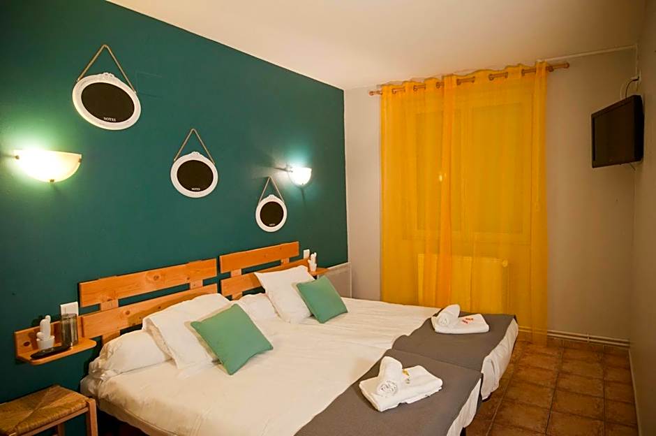 Logis hotel restaurant Auberge de l'Espinouse