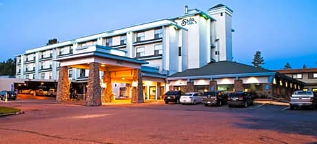 Empeiria High Sierra Hotel - Guest Reservations