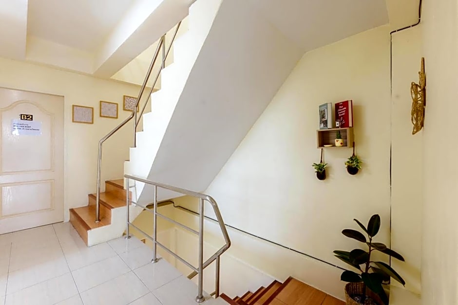 Grand Bangsaen Hotel