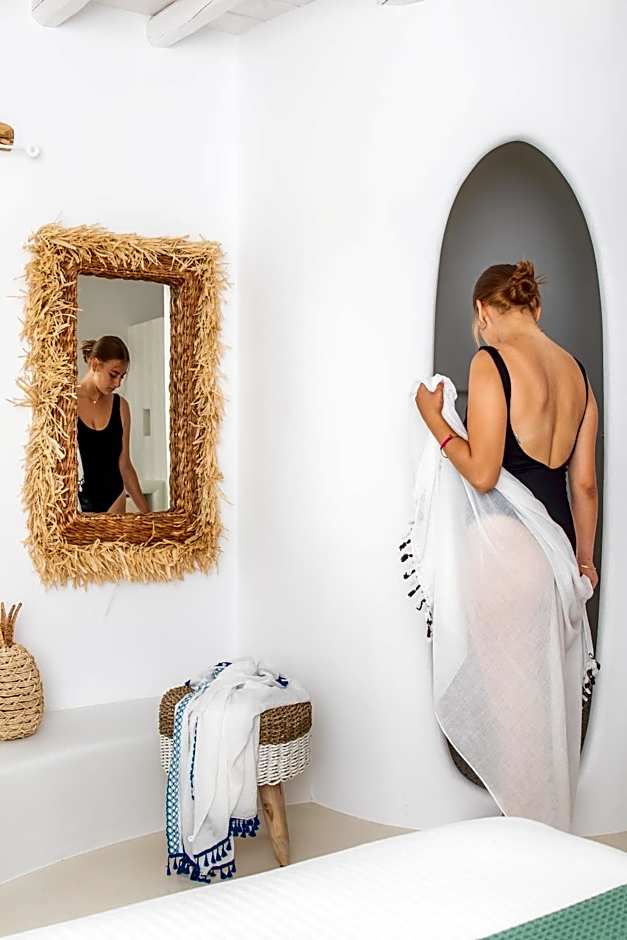 Evlalia Studios & Villas