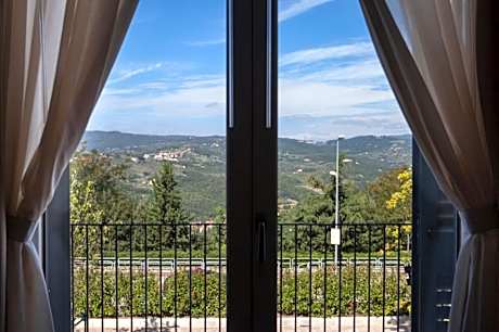 Studio with Balcony