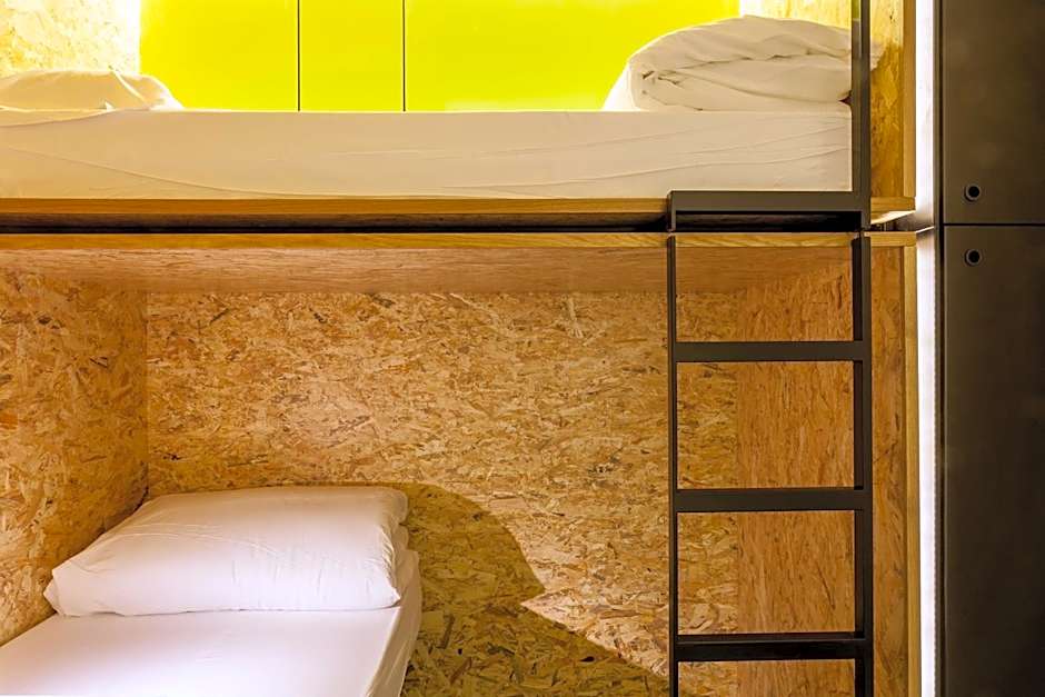 Bastardo Hostel