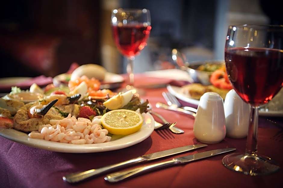 The Lantern Pike Inn