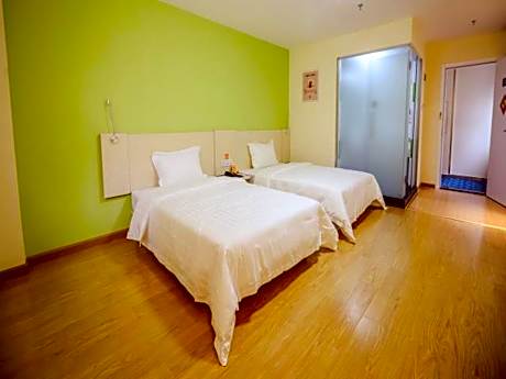 7 Days - Zizhu Twin Room
