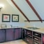 HOSPITALity Lodges