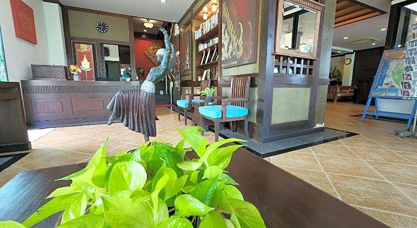 Lanta Mermaid Boutique House Hotel