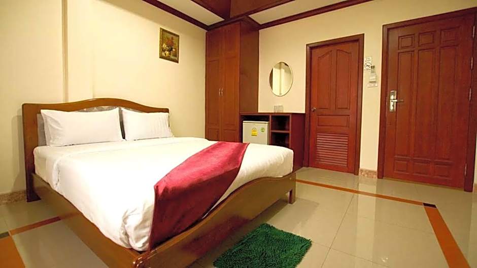 Bluebird Inn Pattaya
