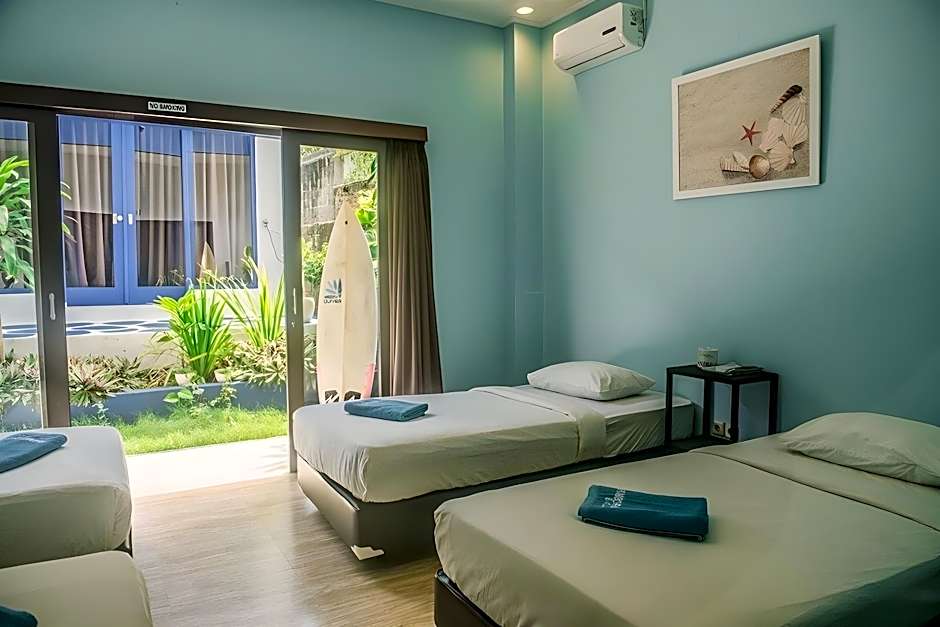 Bombora Surf Camp Hotel