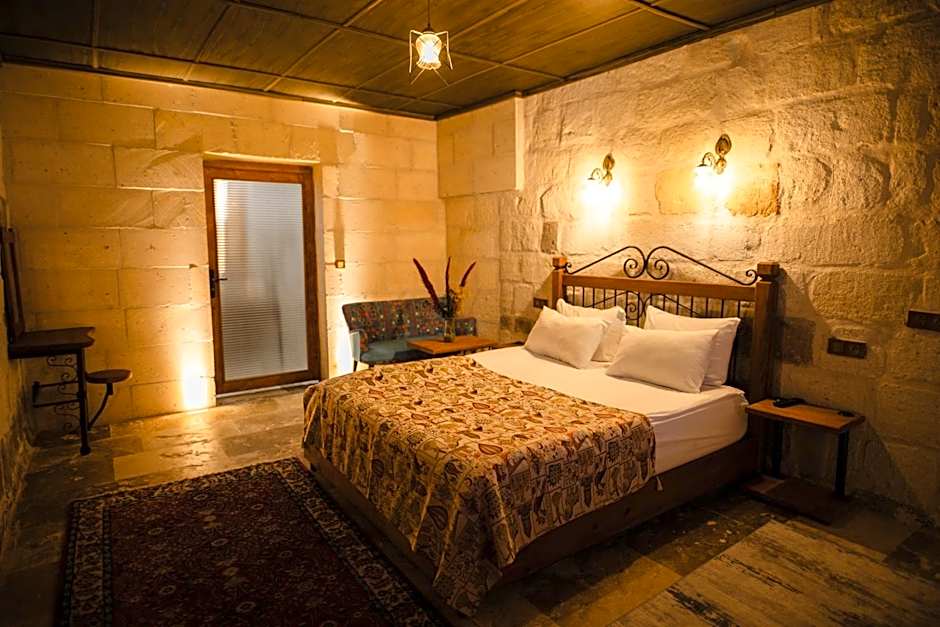 Çavuşin Cave House-Cappadocia