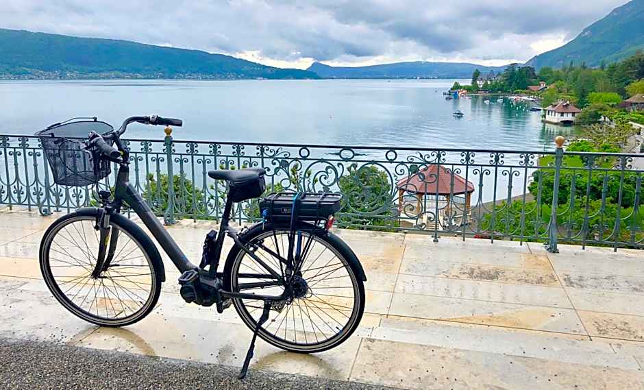 Le Palace De Menthon