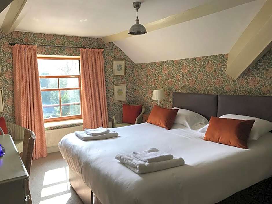 The Exmoor Forest Inn