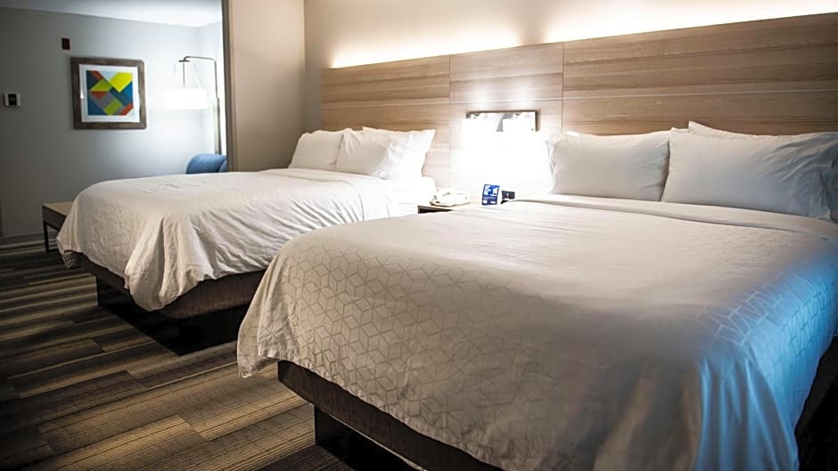 Holiday Inn Express Hotel & Suites Sedalia By IHG