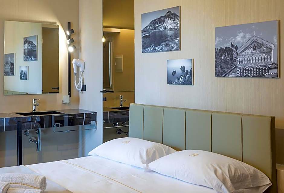 Hotel XBusiness
