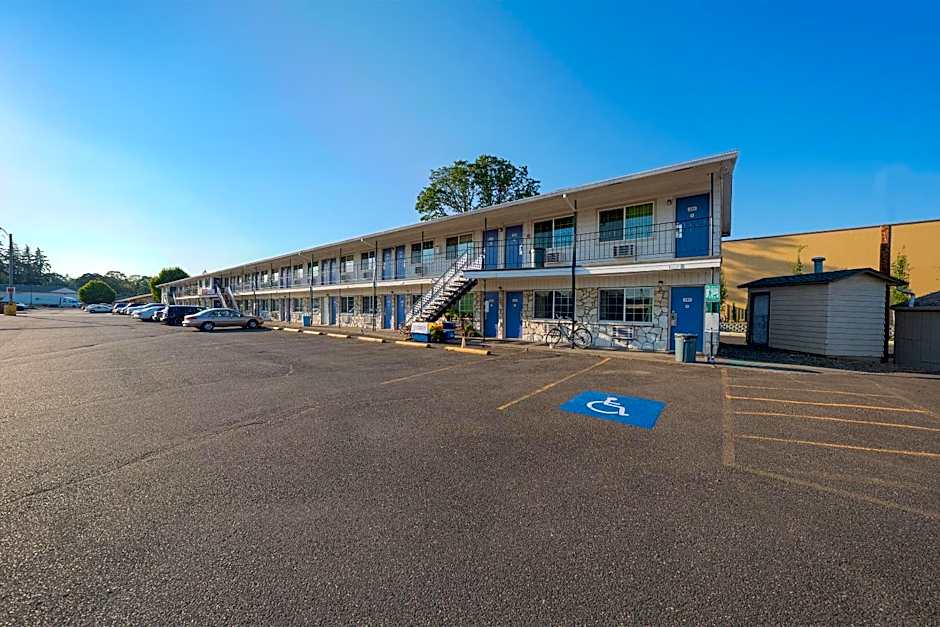 OYO Hotel St Helens OR