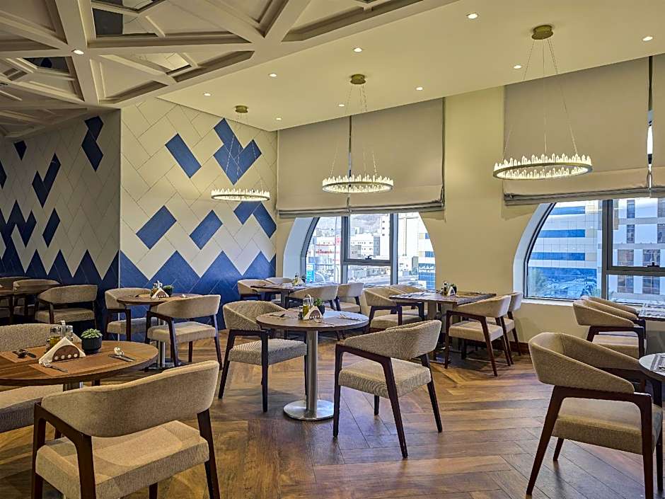 DoubleTree by Hilton Makkah Aziziyah